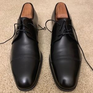 Mens Salvatore Ferragamo Black Leather Dress Shoes